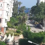 Tunc Apart Hotel *
