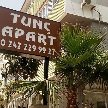 Tunç Apart *