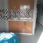 Tunc Apart Hotel *